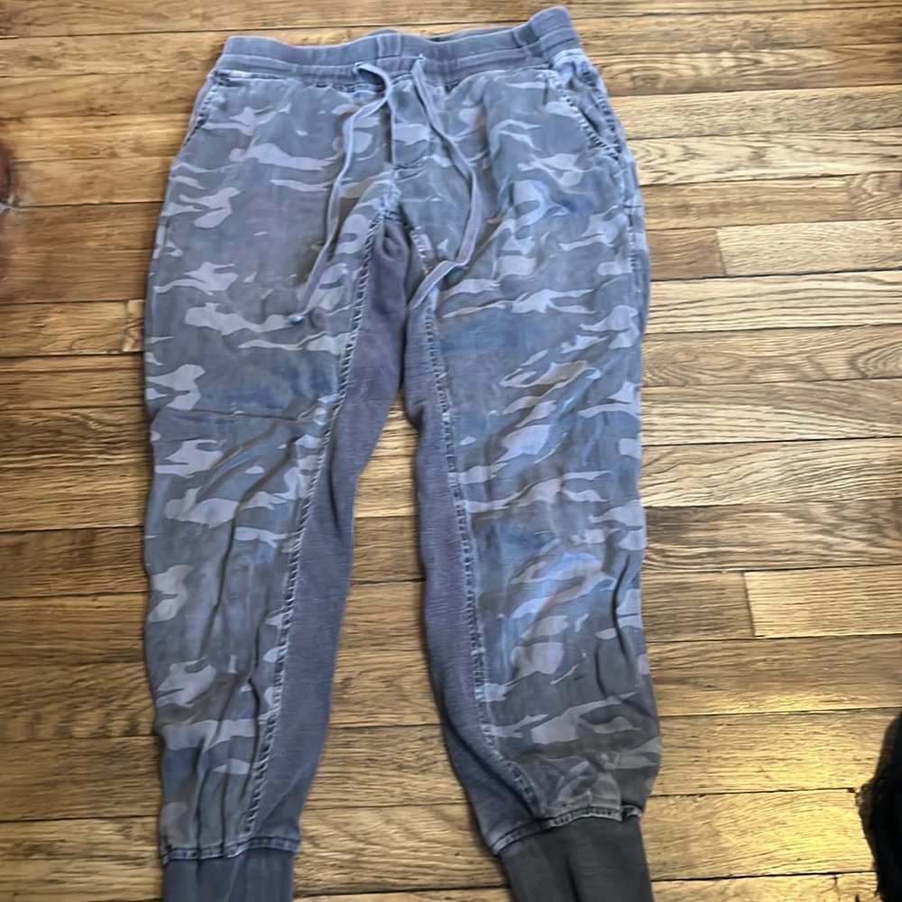 Camp joggers